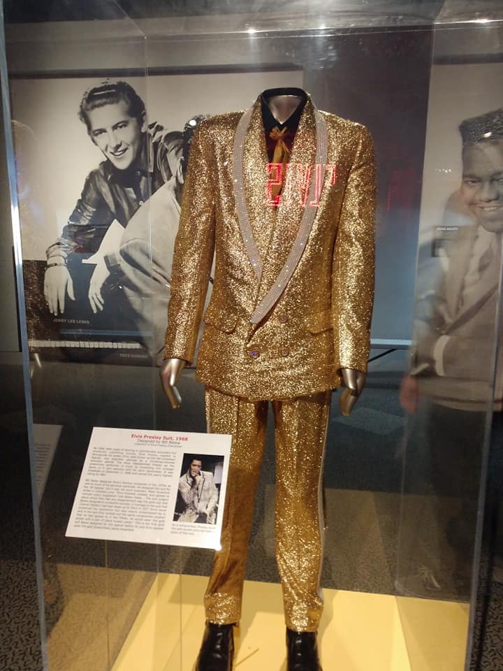 53267005_10161789934925195_8610772824132419584_n