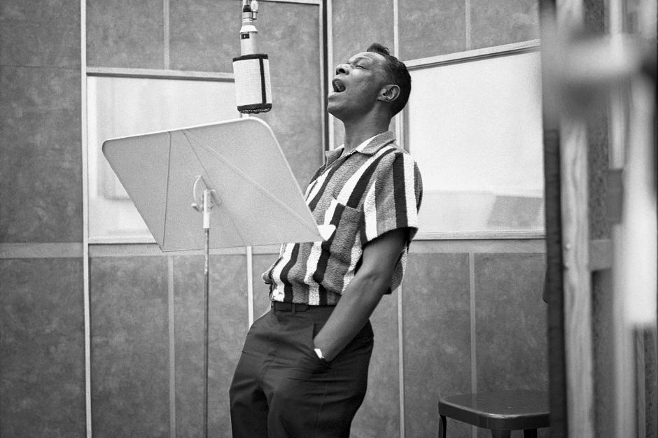 nat_king_cole-studio_bw_4-c_capitol_photo_archives_0