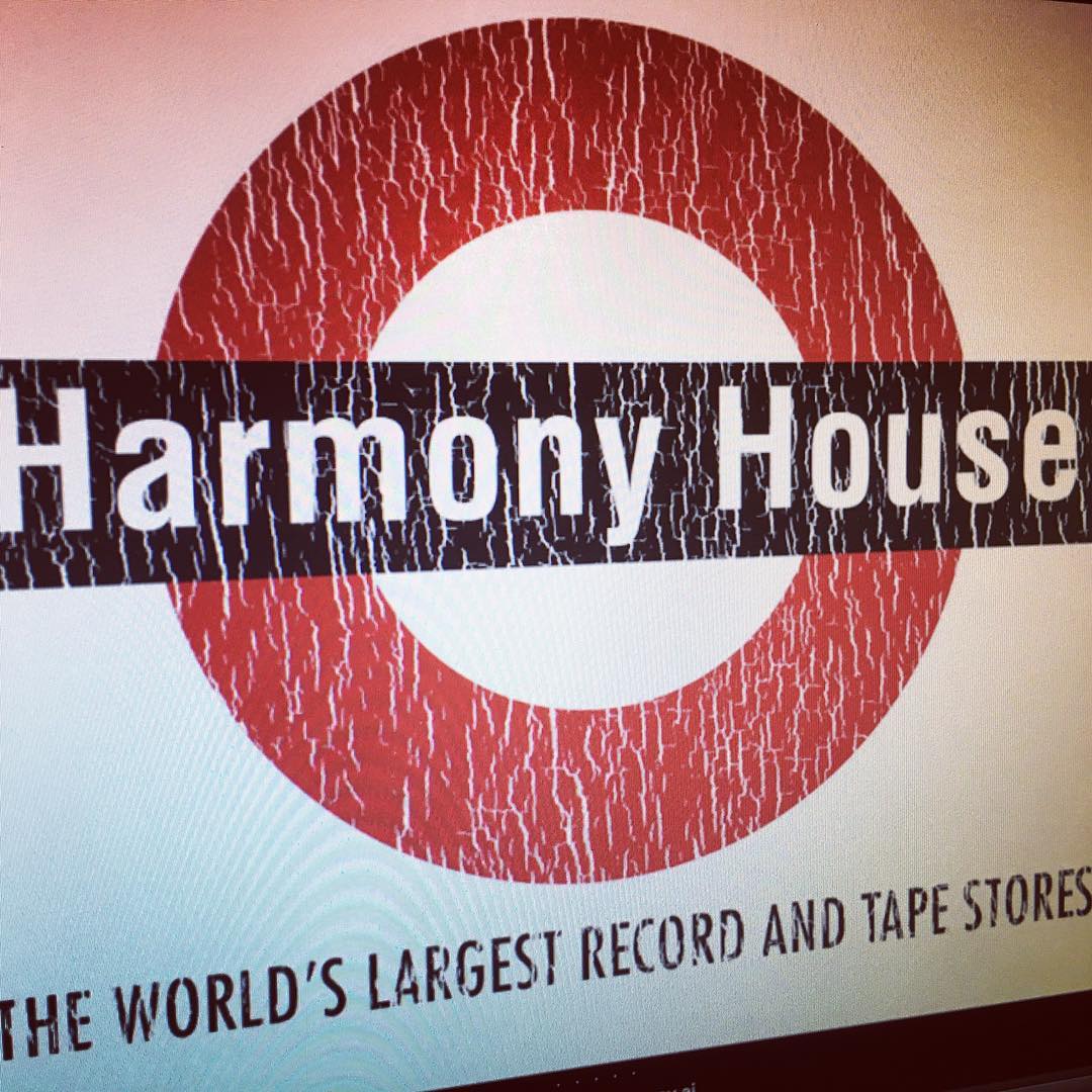 57079863_276286569984018_281850649610460255_n